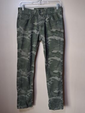 Hollister Men's Camouflage Slim Fit Button Fly Jeans; Size 28x30